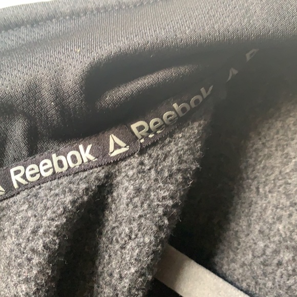 Men’s Reebok quarter zip pullover - Picture 6 of 9